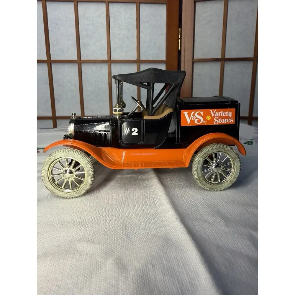 Vintage ERTL V&S Variety #2 #3 Ford Model T Diecast Bank Lot Runabout Van